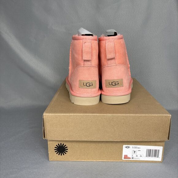 New Womens Ugg Boots Sz 7 Classic Mini Rare Gorgeous Color SHPN Seashell Pink - Picture 5 of 16